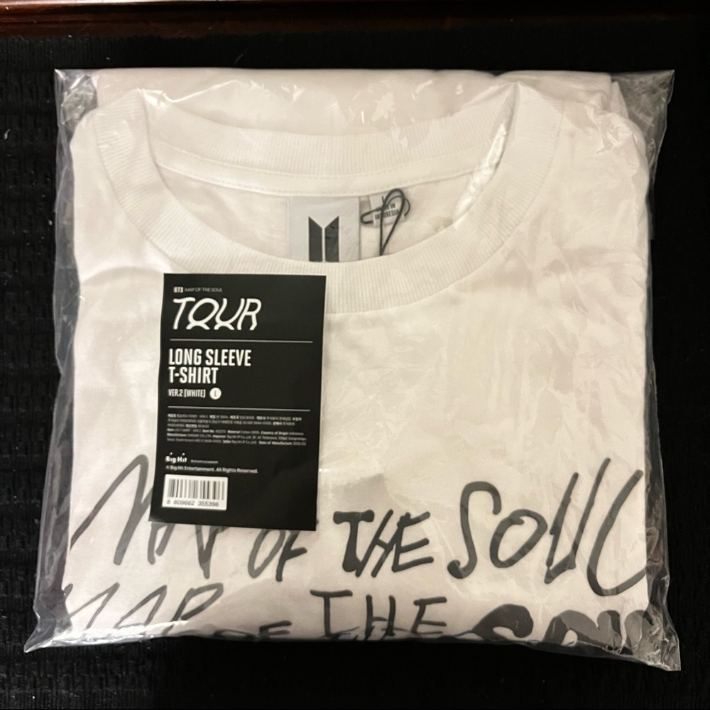 NWT BTS MOTS MAP OF THE SOUL LONG SLEEVE